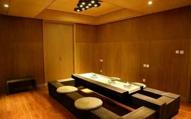 Beijing Eastern Library Hotel