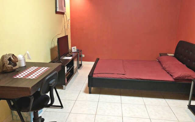 Kalayaan Transient House