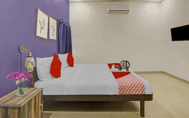 OYO 89341 The Premium Villa