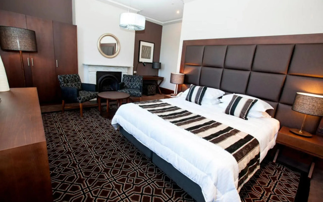 Avonmore on the Park Boutique Hotel