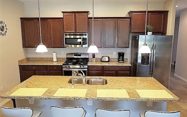 ST4746TD Solterra - Four Bedroom Townhouse