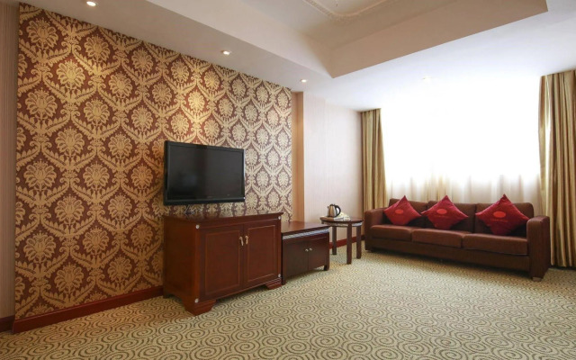 Vienna Hotel Shengping