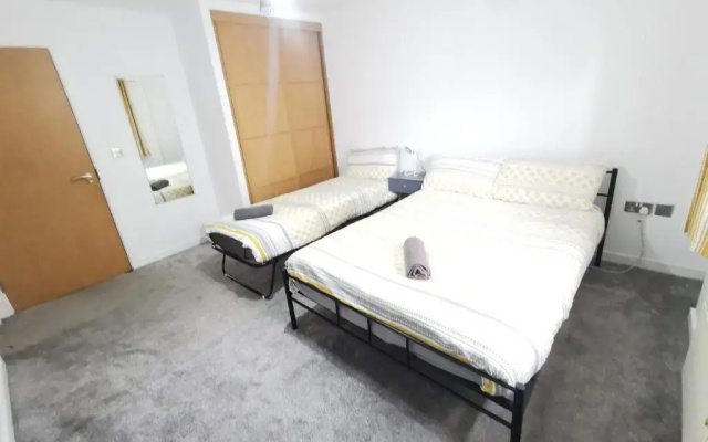2 Bedroom 2 Bath Apartment, sleeps 4, Town Centre