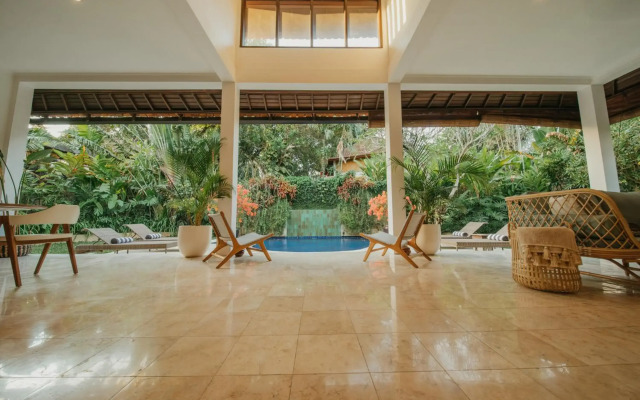 Villa Eight