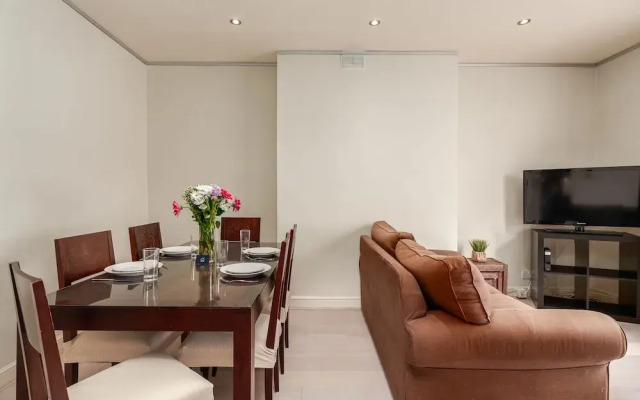 Bright Eardley Crescent Nest