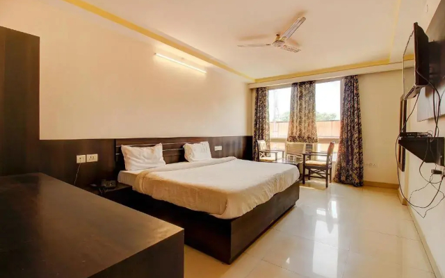 Fabhotel Ps Grand