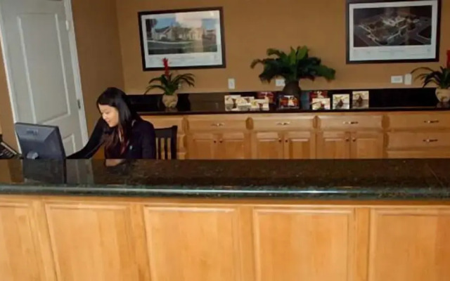 The Champagne Lodge & Luxury Suites