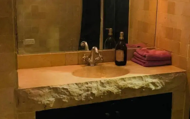 La Guta Studio Suite The Campari Suite