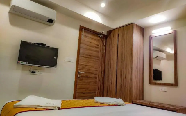RR Mount Elite Suites