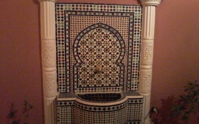 Riad Tifor