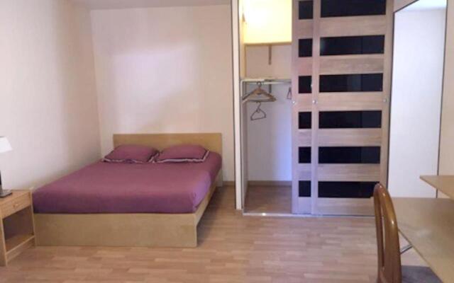 Appartement de 3 chambres avec wifi a Roanne