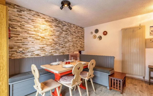 Nevada 404 - Centrally Located 6 pax Apartment Garage