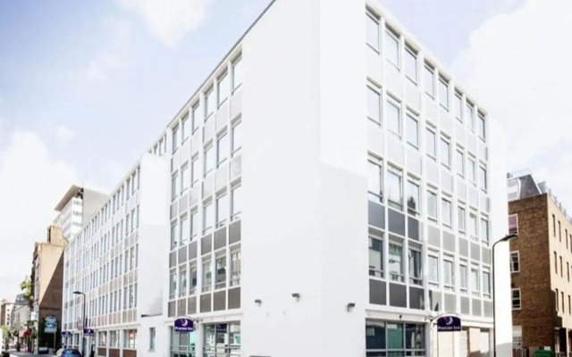 Отель Premier Inn London Holborn