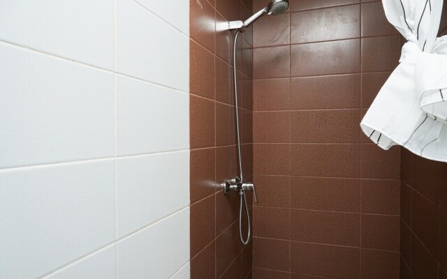 Simply Furnished 2br @ Puri Orchard Apartment