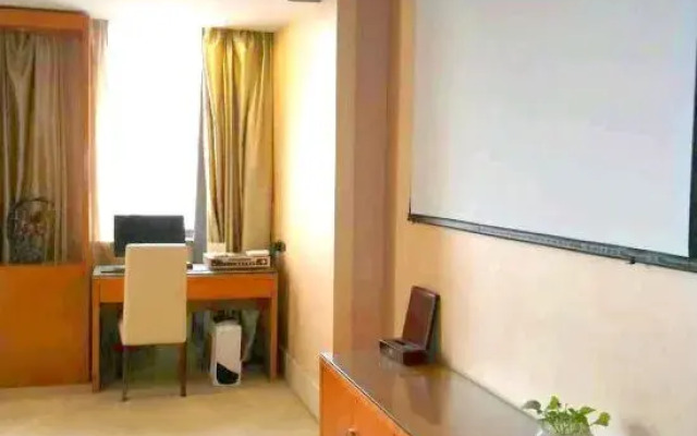 Changxing Changhong Theme Hotel