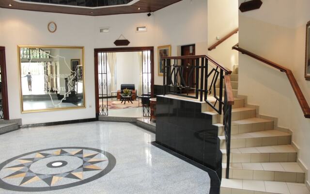 Mount Zion Hotel