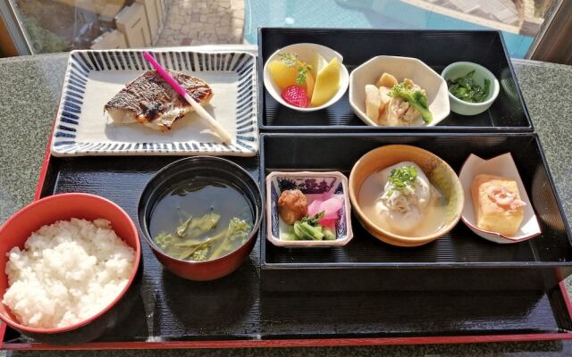 Enoshima Hotel