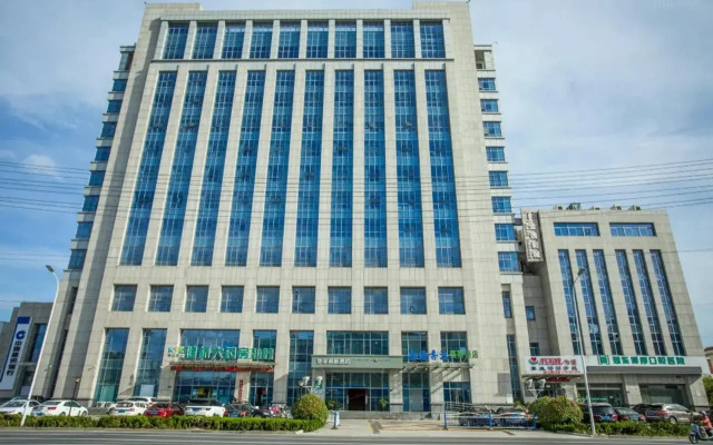 Motel 168 (Rudong Administrative Center)