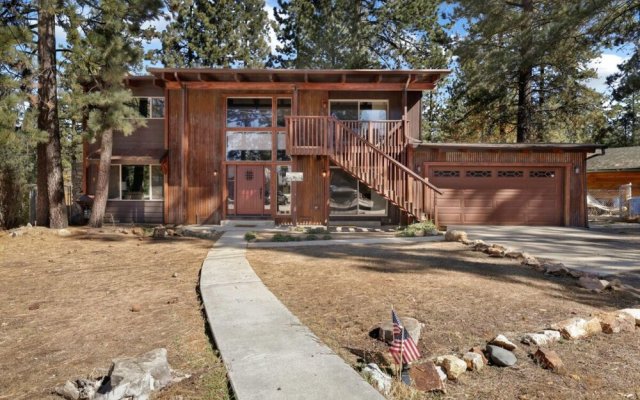 Eagle Point Lodge #2080 by Big Bear Vacations