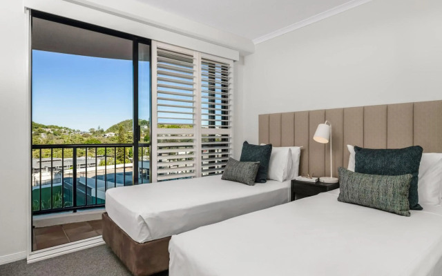 Mantra Coolangatta Beach