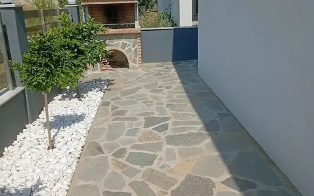 Nea Vrasna Sun House