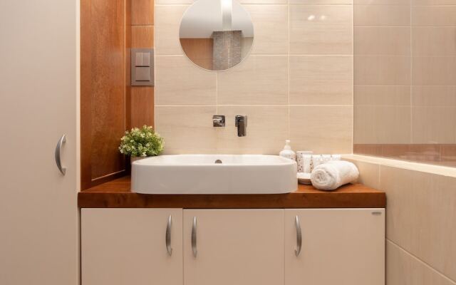 Apartment Czerniakowska by Renters