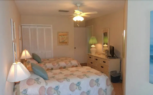 Pelican Cove 15