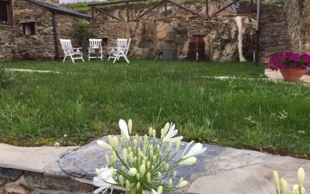 Complejo Rural Lar de Vies