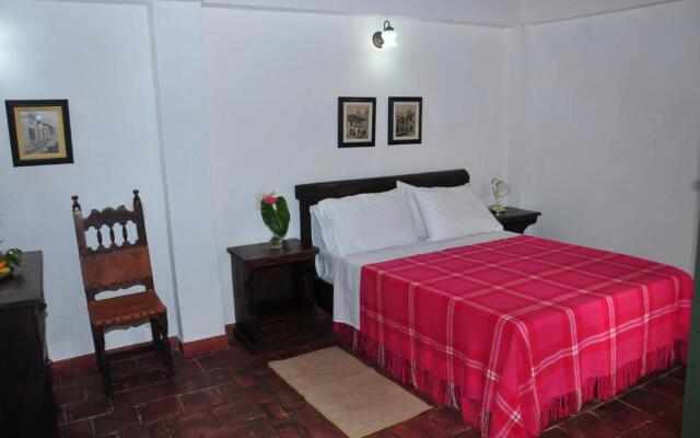 Hotel Mision Santa Barbara RNT 4799