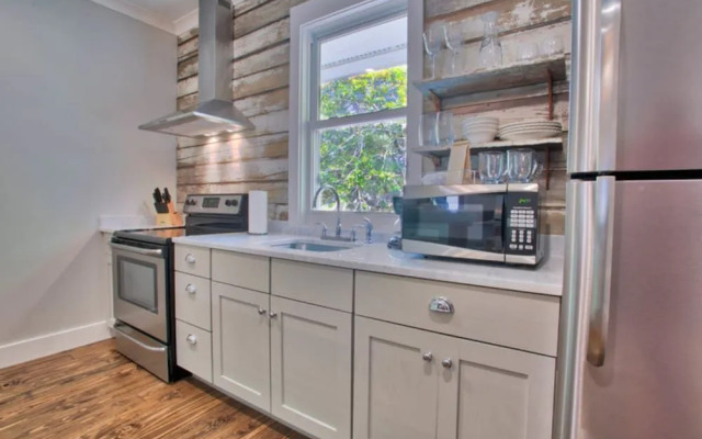 The Roost Ocean Springs