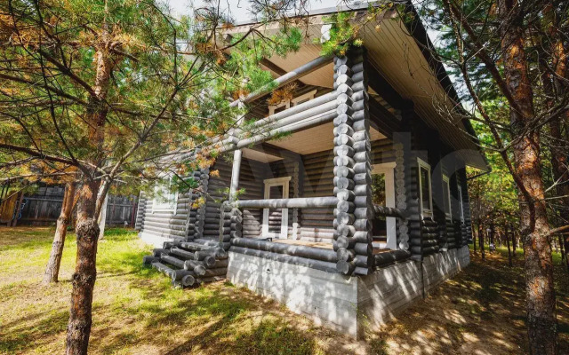 Усадьба в лесу БереНдей