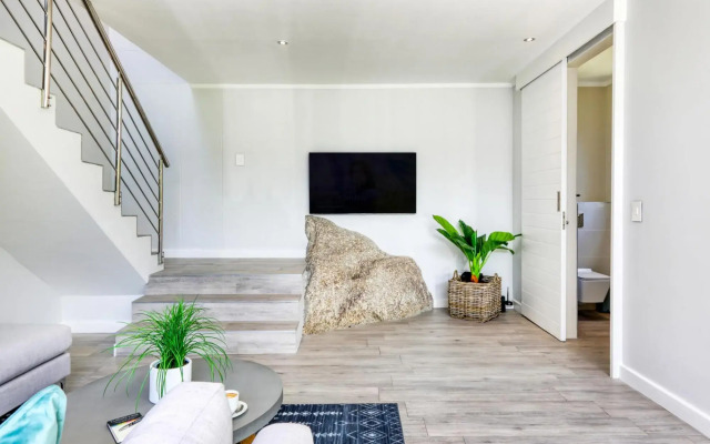 Houghton Villa - Camps Bay