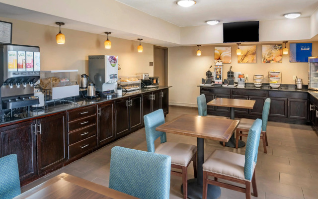 Comfort Inn & Suites Lincoln Talladega I-20