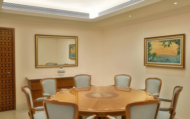 Al Bustan Palace, a Ritz-Carlton Hotel