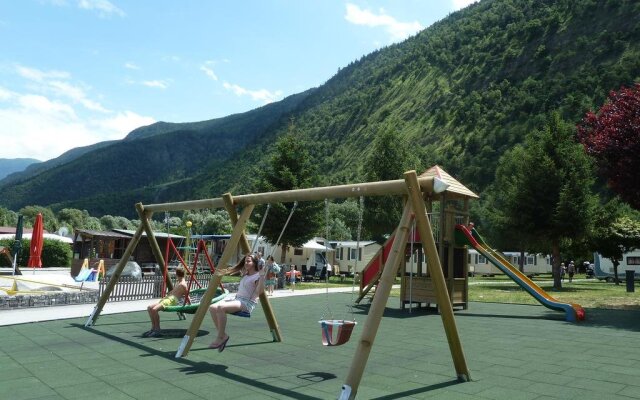 Camping Santa Monica Raron