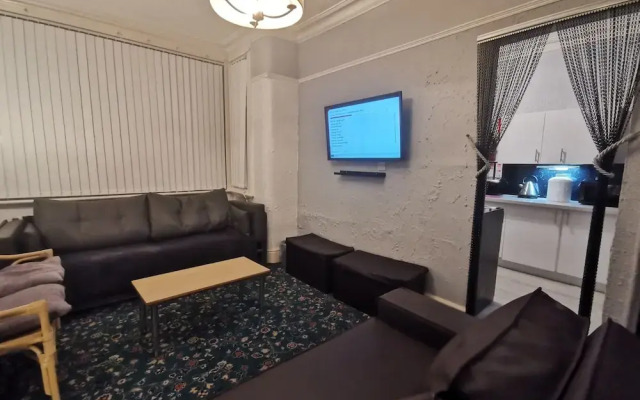 6 Person - 1 - Bed Apartment in Blackpool
