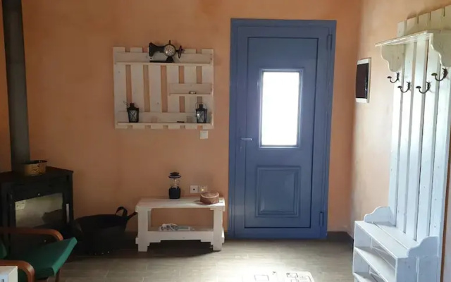 Chaihoutes stone House into Olive farm in Zia