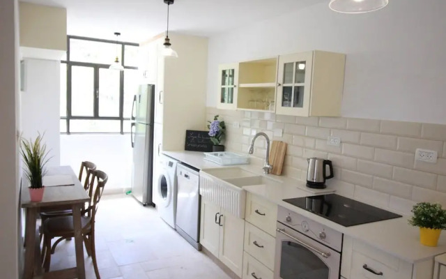 Luxurious Apartment in Jerusalem - Katamon
