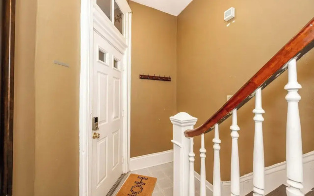 Historic Gem Russell Suite 3