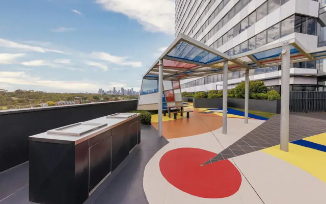 Oaks Melbourne Flemington Suites