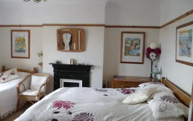 Holly House