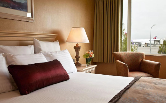 Coast Gateway Hotel