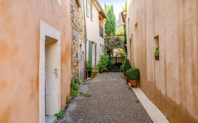 Maison de 2 chambres avec vue sur la ville et wifi a Bonnieux