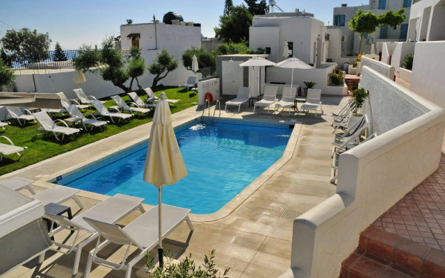 Casa Bianca - Adults Only by Checkin