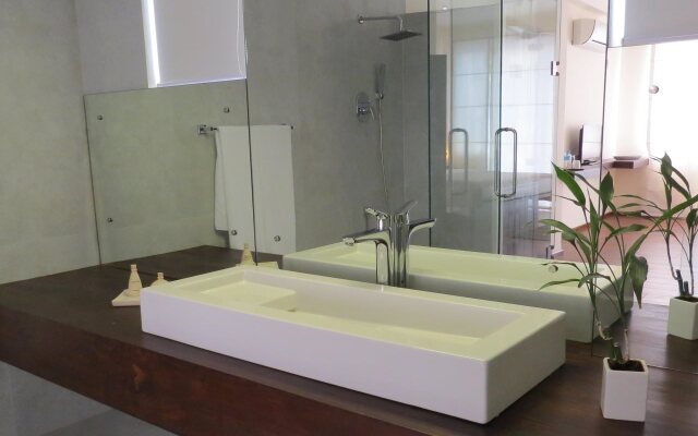 OYO 103 Lavinia Villa
