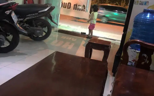 Anh Quoc Hotel