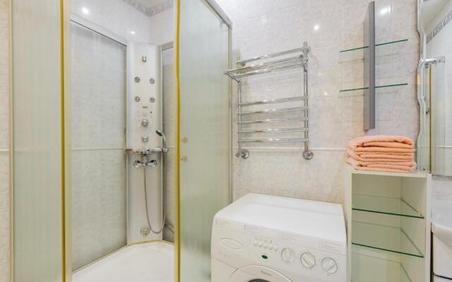 DeRent Aparts (ДеРент Апартс) на набережной канала Грибоедова 79