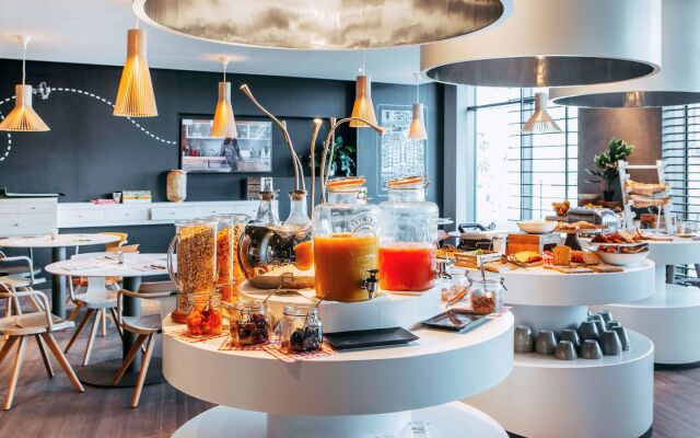 Novotel Paris Coeur d'Orly Airport