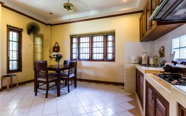 Vista Villa by Lofty