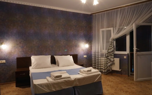 Отель Eco Estate Golden Key